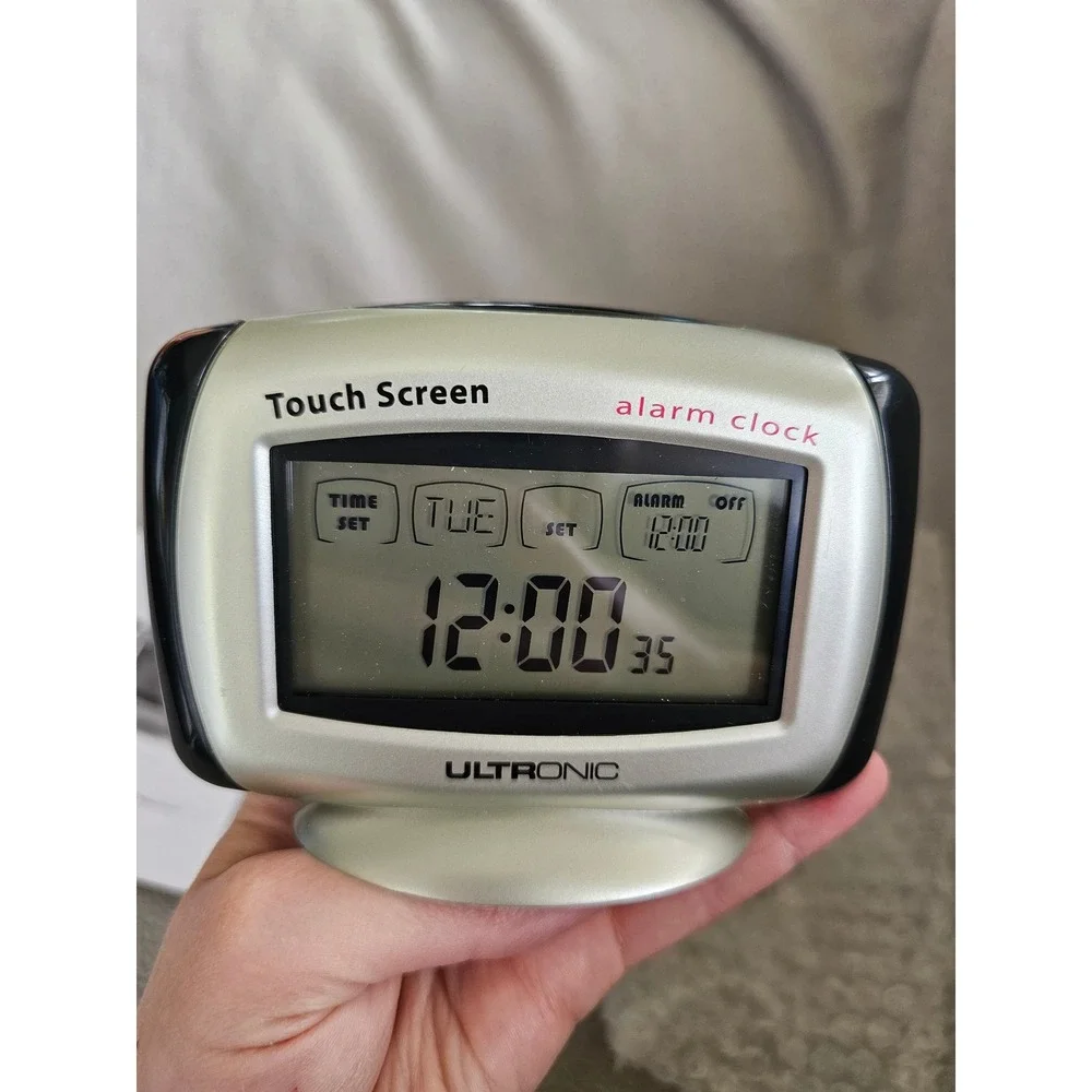 Ultronic TD00552 touch screen thermo alarm clock tested works light up